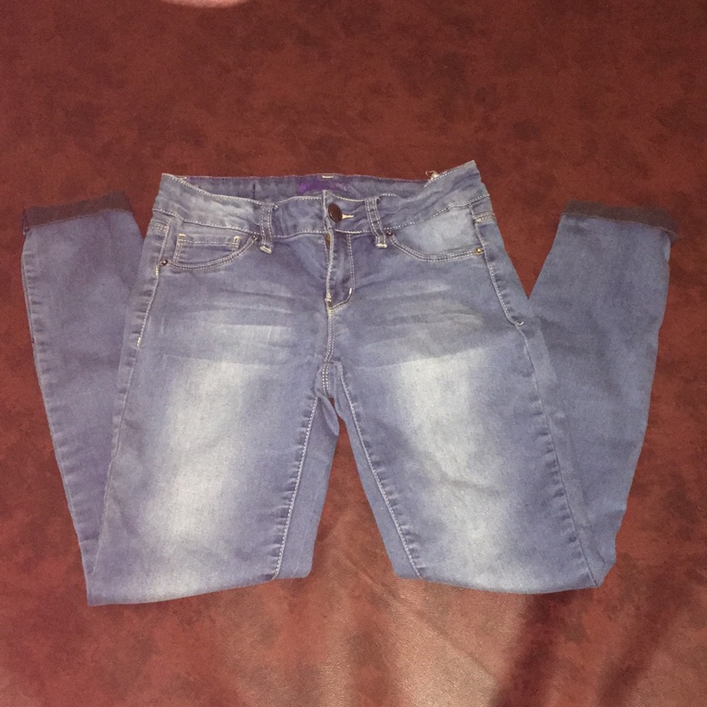 Skinny jean capris